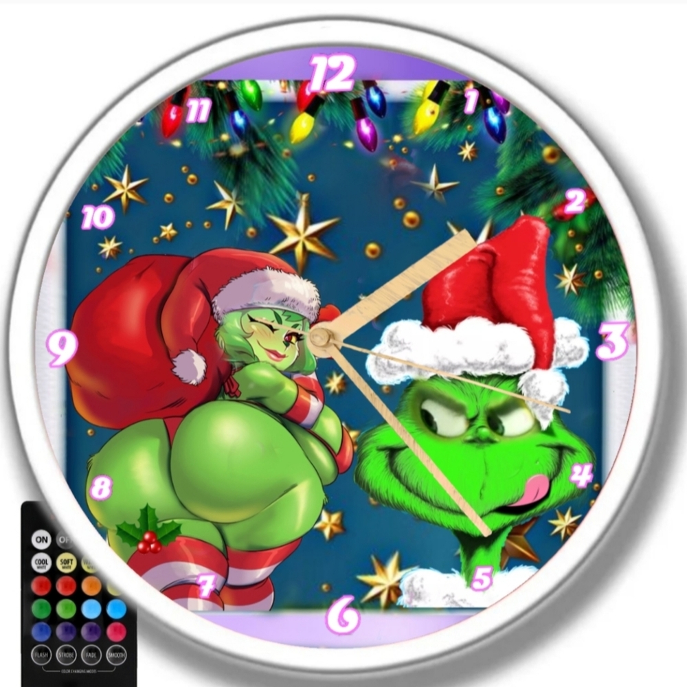 Grinch has an awful naughty idea clock